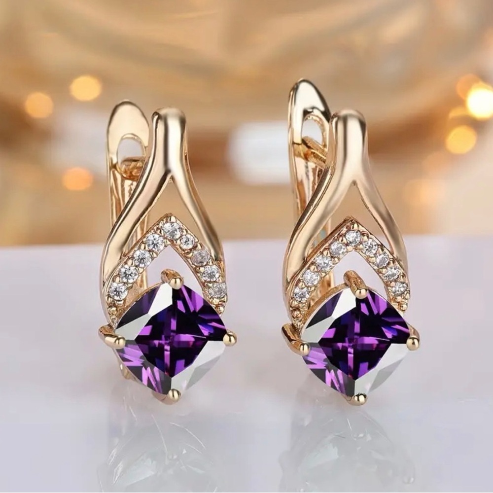Elegant Gold & Purple Crystal Earrings. - Picture 4 of 5